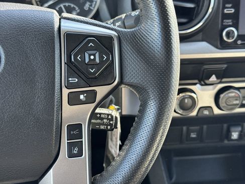 Used 2022 Toyota Tacoma SR5 image 20