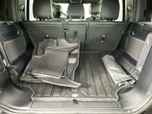 Certified 2026 Land Rover Defender 110 S AWD/4WD image 26