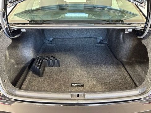 Used 2016 Volkswagen Passat 1.8T SE FWD image 20