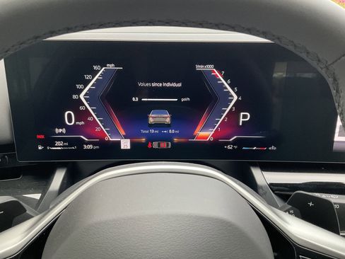 New 2026 BMW 530i w/ Premium Package image 14