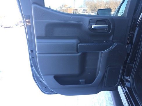 Used 2019 Chevrolet Silverado 1500 LT Trail Boss image 16