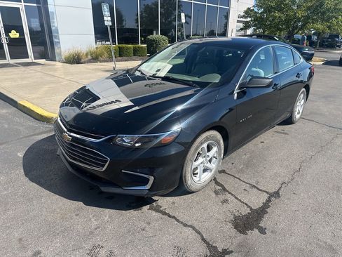 Used 2018 Chevrolet Malibu LS image 7