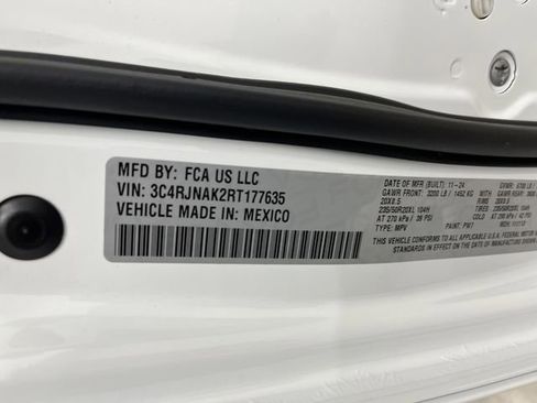 Used 2024 Jeep Wagoneer Launch Edition image 43