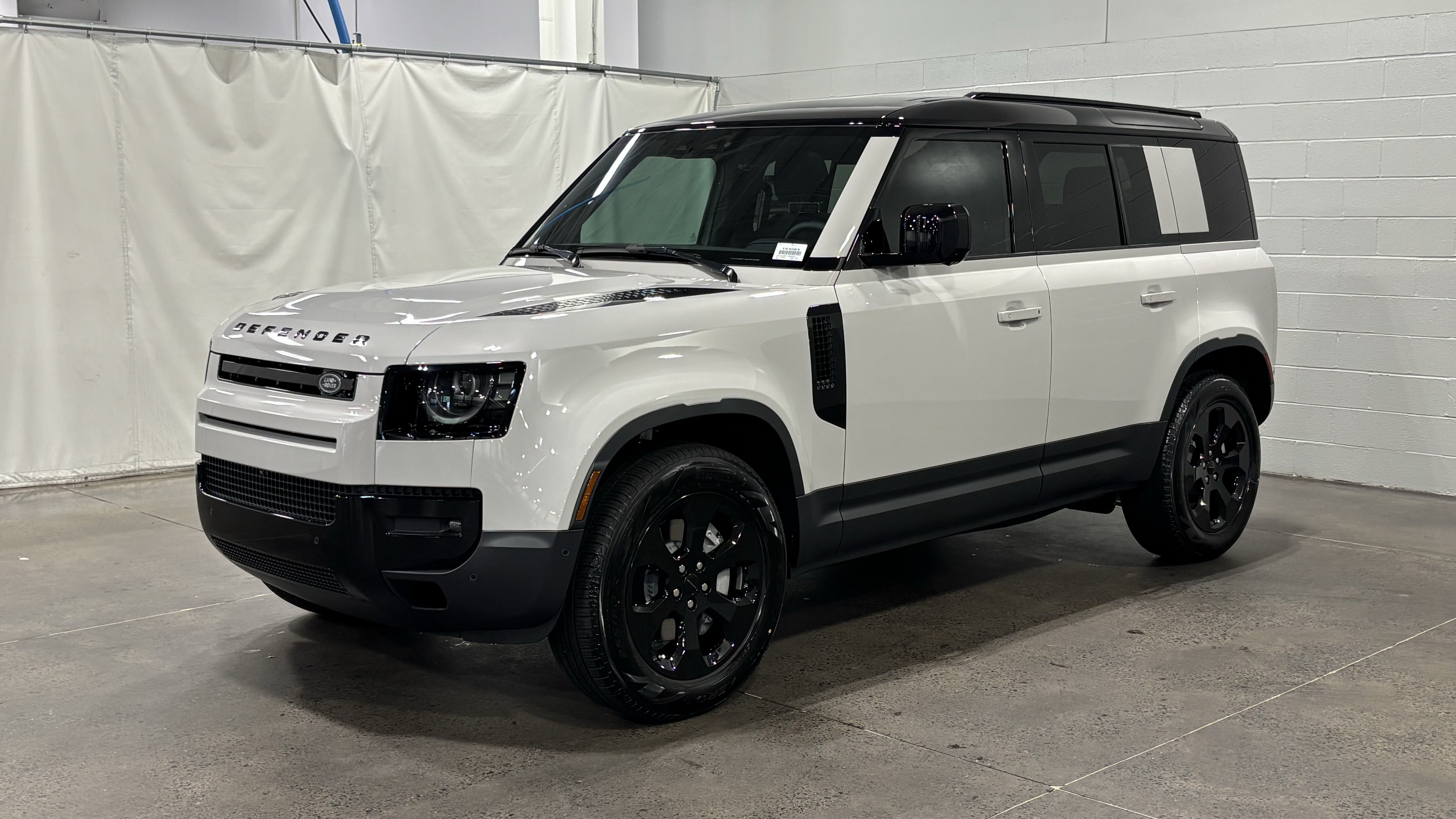 New 2026 Land Rover Defender 110 S AWD/4WD image 1