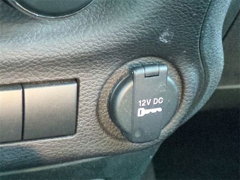 Used 2018 Jeep Wrangler Unlimited Sport S image 22