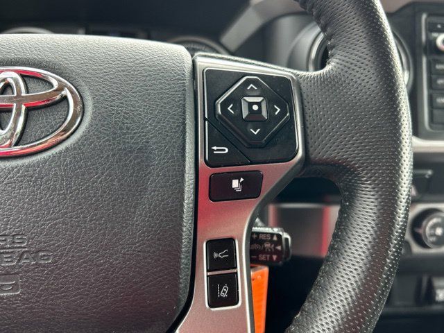 Used 2019 Toyota Tacoma SR5 AWD/4WD image 33