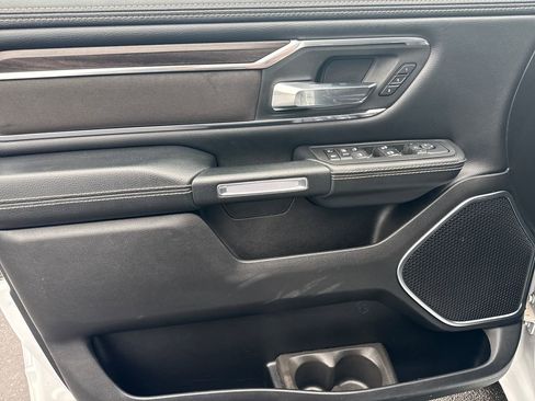 Used 2025 RAM 1500 Laramie image 17