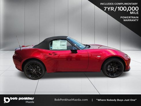 New 2026 MAZDA MX-5 Miata Club w/ Interior Package RWD image 24