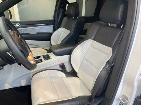 Used 2021 Jeep Grand Cherokee Trackhawk AWD/4WD image 20