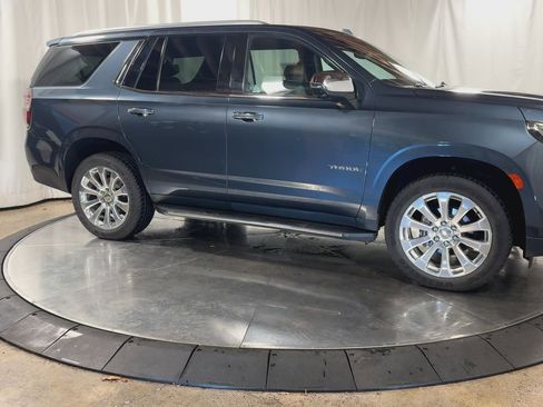 Used 2021 Chevrolet Tahoe Premier w/ Premium Package image 2