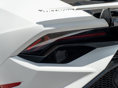 Used 2024 Lamborghini Huracan Tecnica RWD image 24