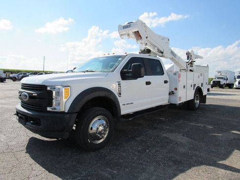 Used 2017 Ford F550 2WD Crew Cab Super Duty image 7