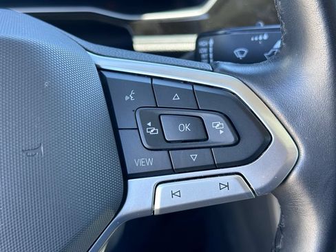 Used 2024 Volkswagen Jetta SE FWD image 11