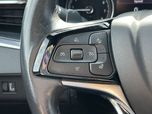 Used 2023 Buick Enclave Essence w/ Sport Touring Edition image 22