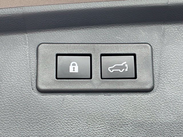 Used 2024 Subaru Outback Premium AWD/4WD image 15