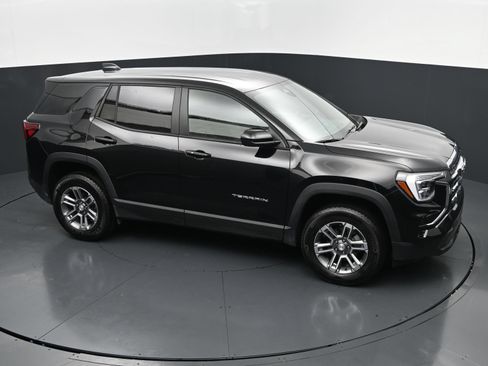 Used 2026 GMC Terrain Elevation FWD image 33