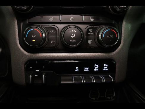 Used 2021 RAM 1500 Big Horn w/ Built-to-serve Edition AWD/4WD image 27