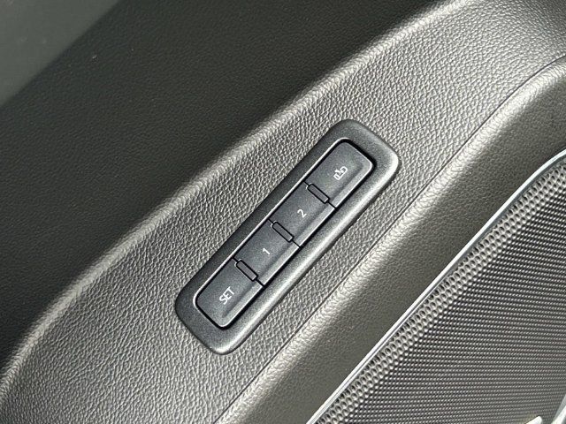 Used 2020 Chevrolet Tahoe LT RWD image 22