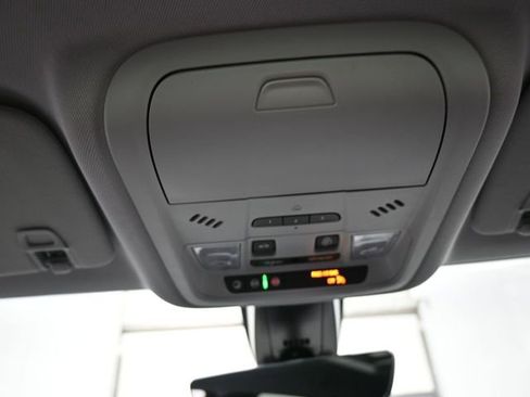 Used 2020 Chevrolet Blazer LT w/ Sound & Technology Package image 12