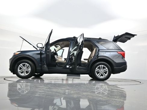 Certified 2022 Ford Explorer XLT w/ Class IV Trailer Tow Package image 63