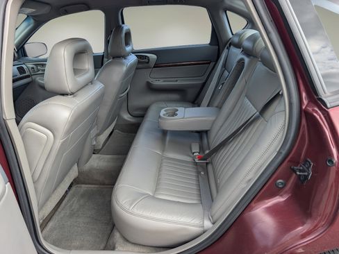 Used 2002 Chevrolet Impala LS w/ Preferred Equipment Group image 11
