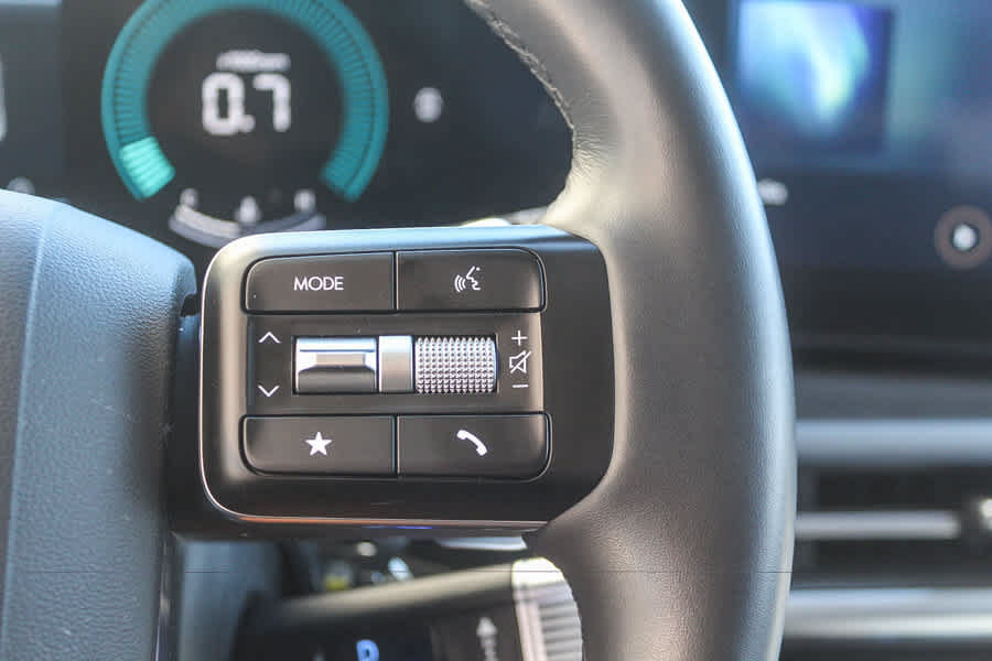 Certified 2026 Hyundai Santa Fe SEL FWD image 31