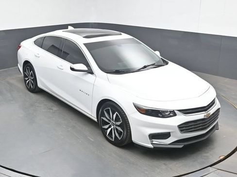 Used 2016 Chevrolet Malibu LT FWD image 13