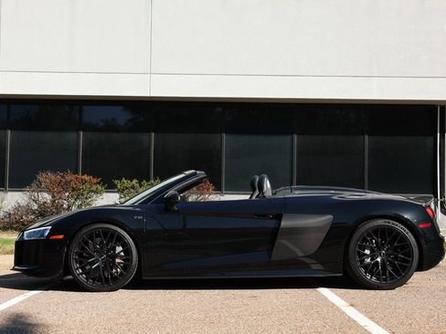 Used 2018 Audi R8 V10 plus image 8