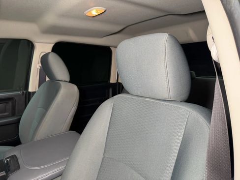 Used 2017 RAM 2500 Tradesman w/ Chrome Appearance Group image 30