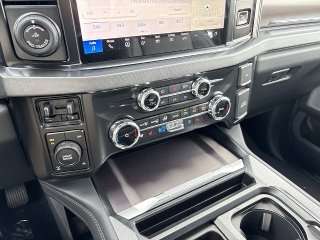 New 2026 Ford F250 Platinum w/ FX4 Off-Road Package AWD/4WD image 31