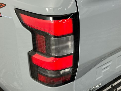Used 2024 Nissan Frontier Pro-X w/ Technology Package RWD image 59