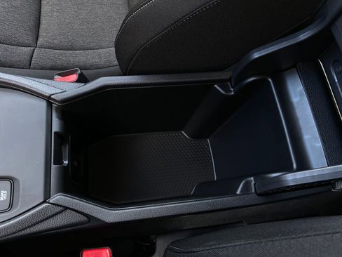 Used 2025 Honda Accord SE image 18