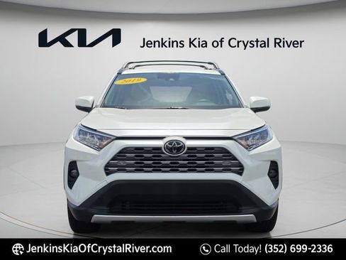Used 2019 Toyota RAV4 Limited w/ Cold Weather Package AWD/4WD image 17