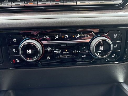 Used 2023 Chevrolet Silverado 1500 LTZ image 59