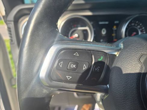 Used 2020 Jeep Wrangler Unlimited Rubicon AWD/4WD image 15