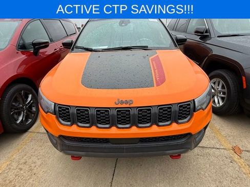 New 2026 Jeep Compass Trailhawk w/ Sun, Sound & Navigation Group image 3