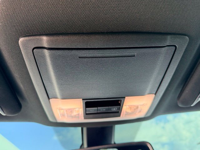 Used 2018 Ford Explorer Platinum AWD/4WD image 37