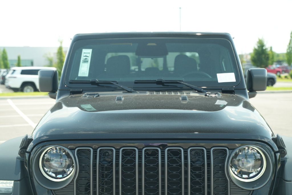New 2026 Jeep Gladiator Sport AWD/4WD image 41