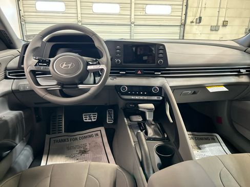 New 2026 Hyundai Elantra Sport FWD image 4