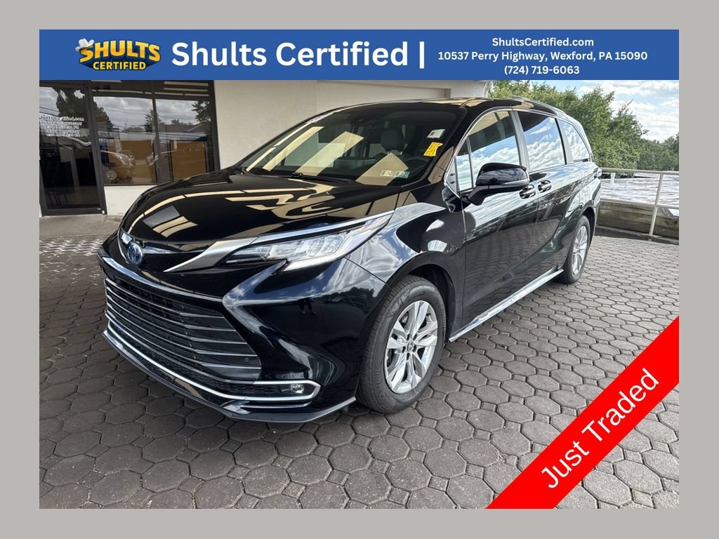 Used 2024 Toyota Sienna Limited AWD/4WD image 1