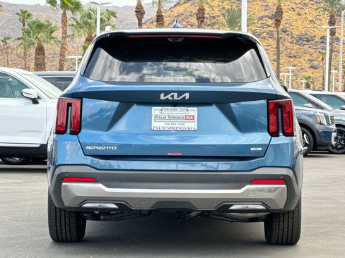 New 2025 Kia Sorento SX Prestige image 4