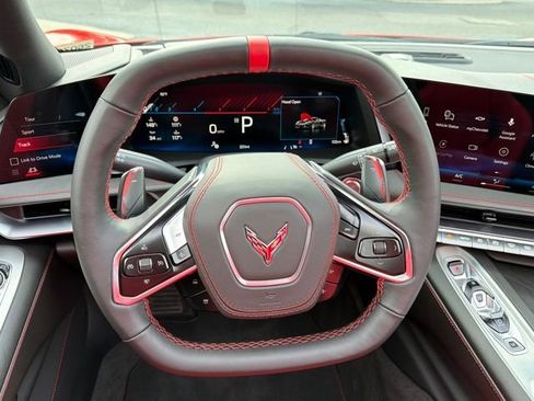 Used 2026 Chevrolet Corvette Stingray Convertible w/ 1LT image 17