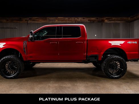 Used 2026 Ford F250 Platinum w/ Platinum Plus Package image 6