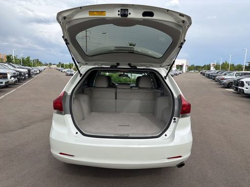 Used 2015 Toyota Venza LE AWD/4WD image 17