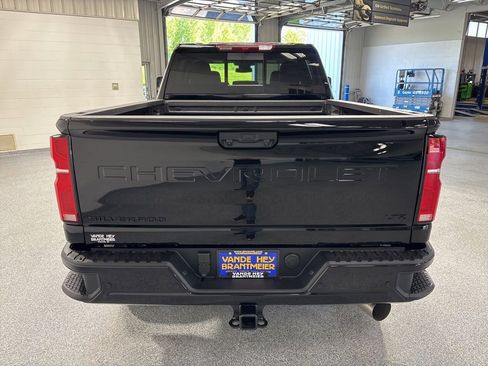 New 2026 Chevrolet Silverado 2500 LTZ w/ LTZ Plus Package AWD/4WD image 6