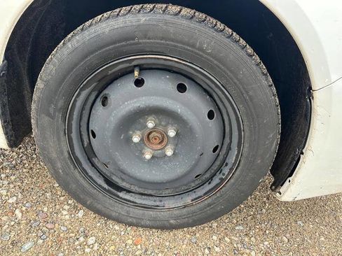 Used 2010 Subaru Impreza 2.5i image 14