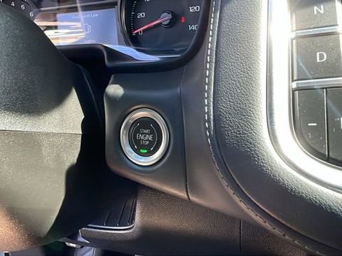 Used 2022 Chevrolet Suburban LS image 21