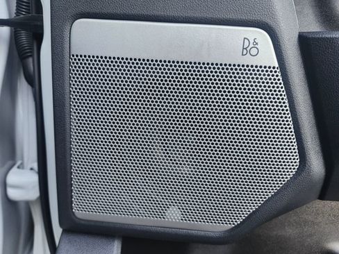 Used 2025 Ford F350 Lariat w/ Camper Package image 17