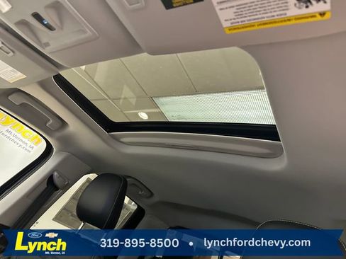 New 2026 Ford Maverick Lobo AWD/4WD image 4