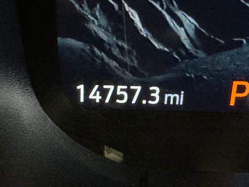 Used 2025 Ford Explorer Active image 20